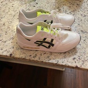 Men's Asics Gel-Saga Sou